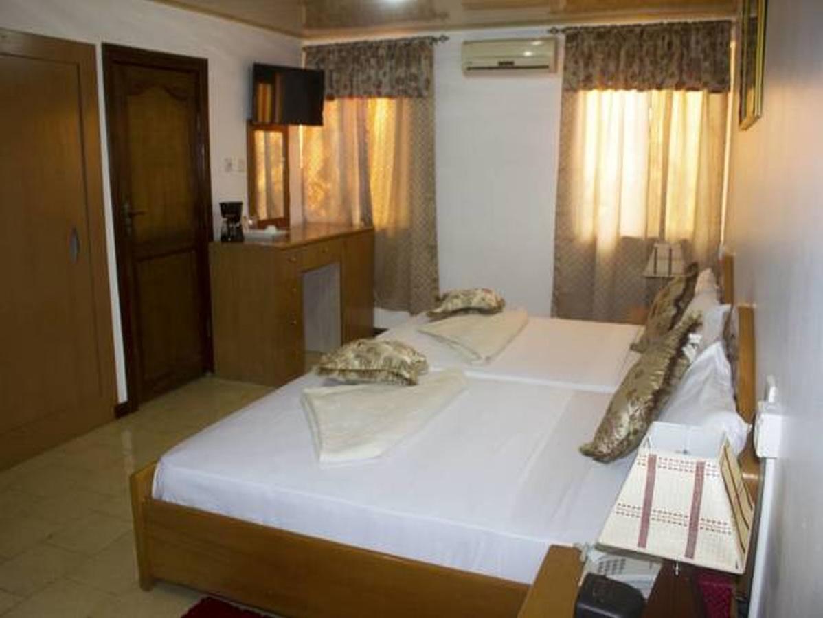 Allseasons Hotel Pantang Екстер'єр фото